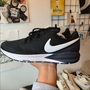 Nike soon structure 22